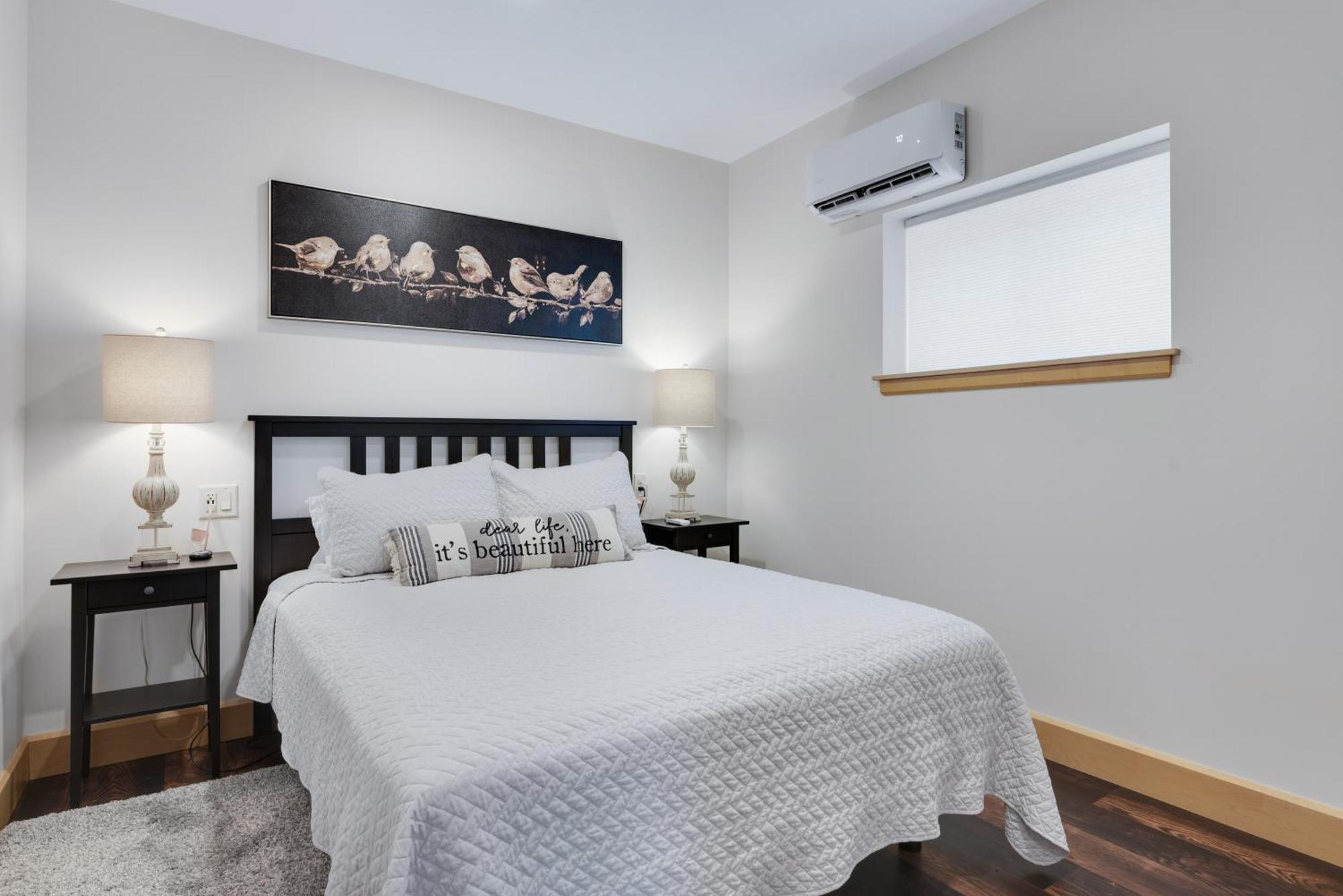 Magnolia Suite - Main Street Lodge In Berlin Ngoại thất bức ảnh